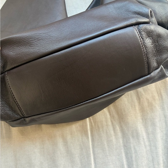 Large Slouchy Leather Hobo Bag - Dark Brown - Picture 5 of 6